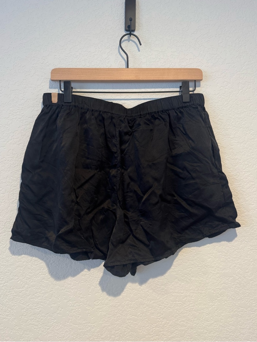 Lunya Washable Silk Button Up Short Set - Picture 8 of 9